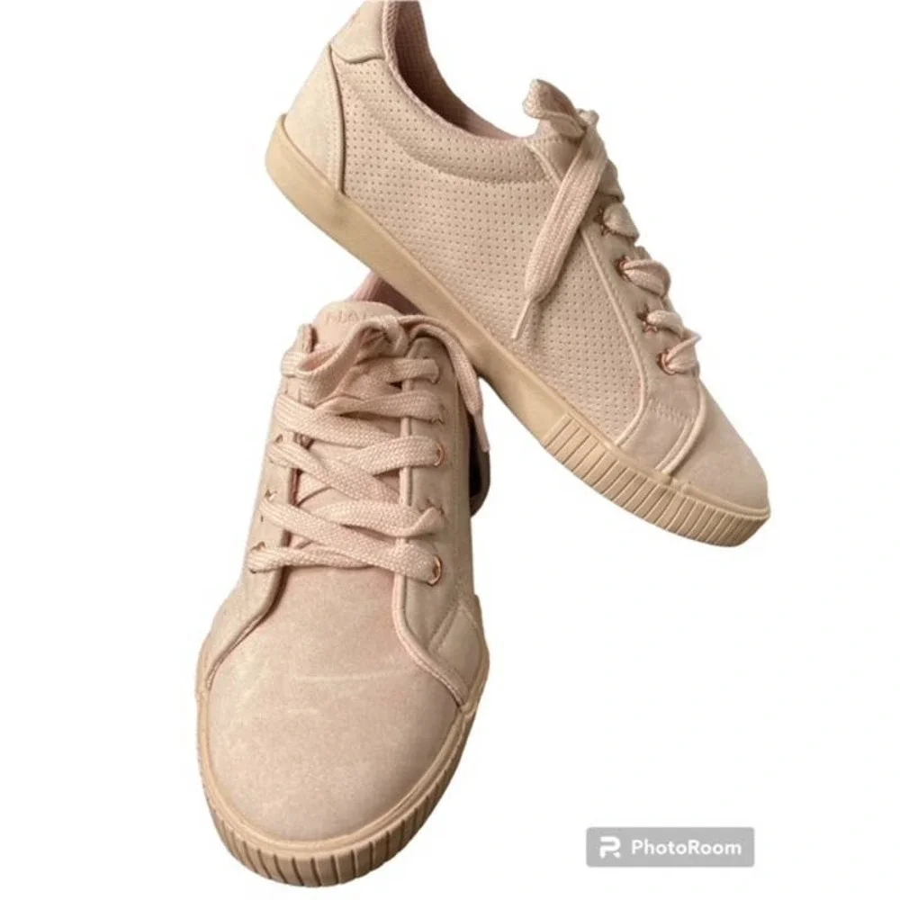 Nautica Steam Mineral Pink‎ (Beige) Girls Sneaker Sz 5 NWTs